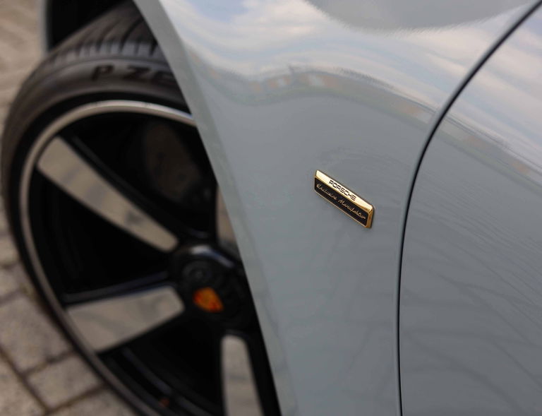 Porsche 992 Sport Classic