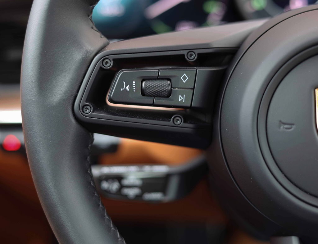 Porsche 992 Sport Classic