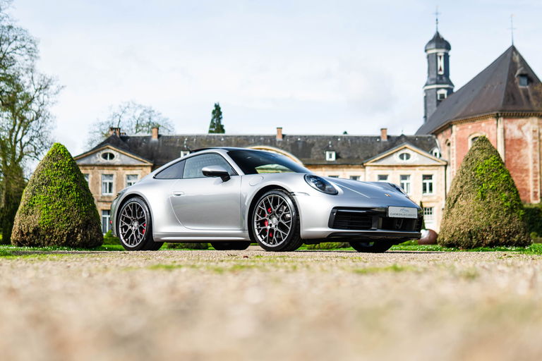Porsche 992 Carrera 4S