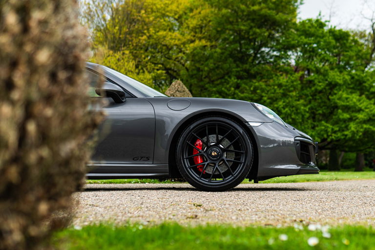 Porsche 991.2 Carrera 4 GTS