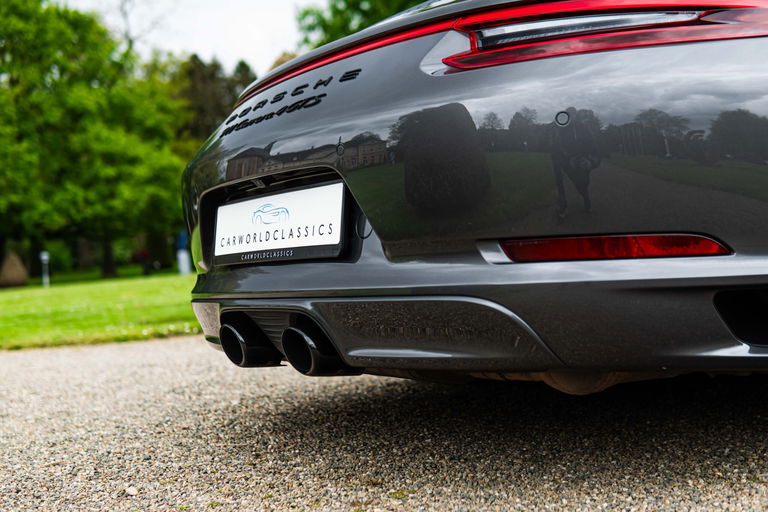 Porsche 991.2 Carrera 4 GTS