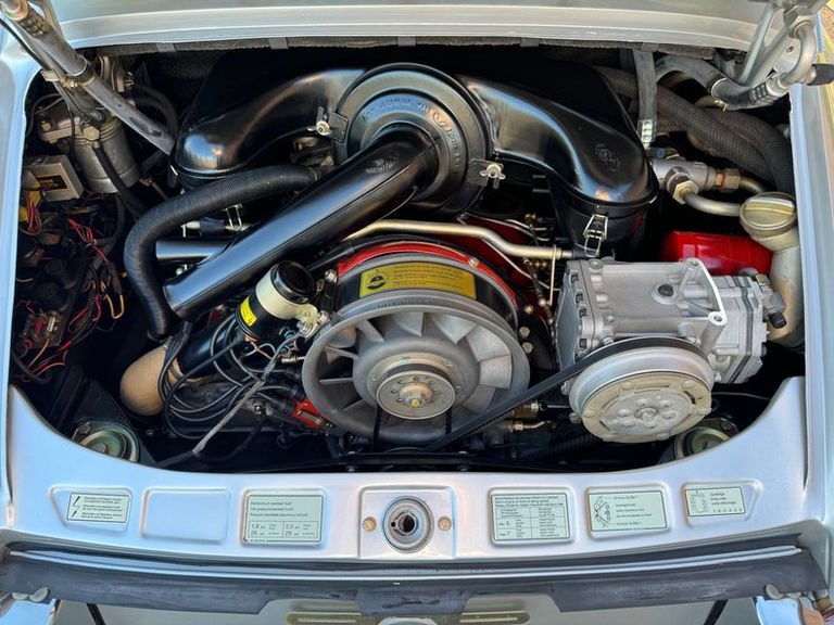 Porsche 911 S (F-Modell)