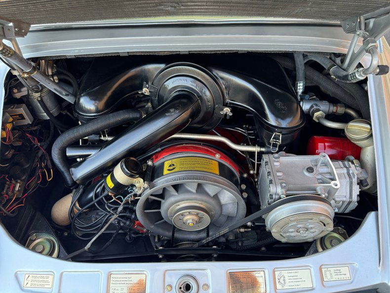 Porsche 911 S (F-Modell)