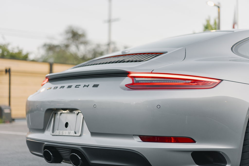Porsche 991.2 Carrera GTS