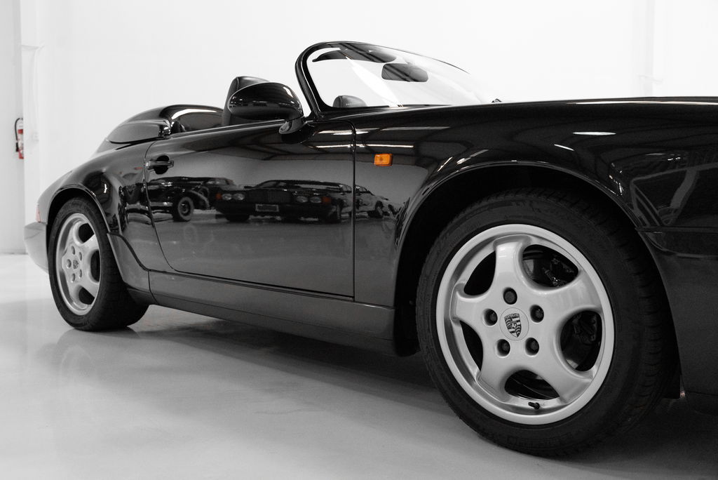 Porsche 964 Carrera 2 Speedster