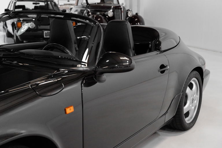 Porsche 964 Carrera 2 Speedster