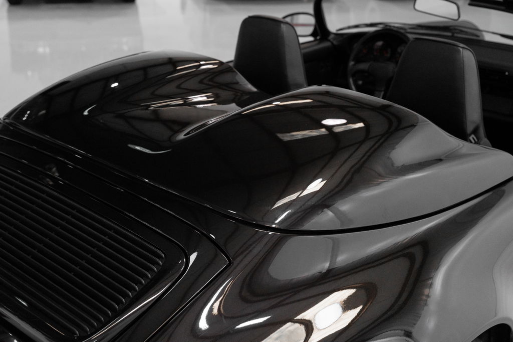 Porsche 964 Carrera 2 Speedster