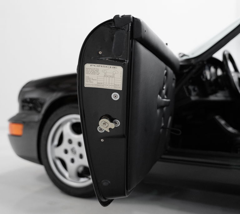 Porsche 964 Carrera 2 Speedster