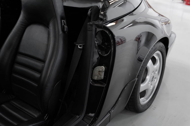 Porsche 964 Carrera 2 Speedster