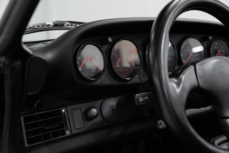 Porsche 964 Carrera 2 Speedster