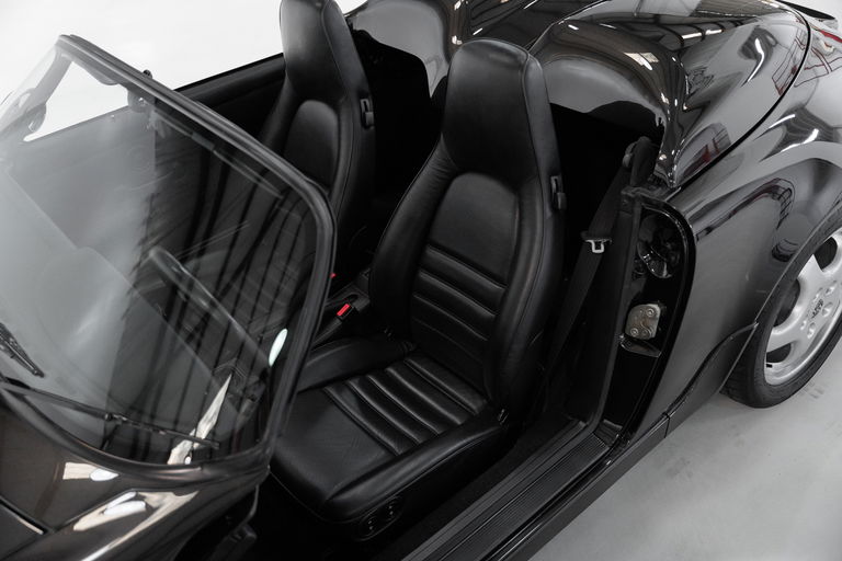 Porsche 964 Carrera 2 Speedster