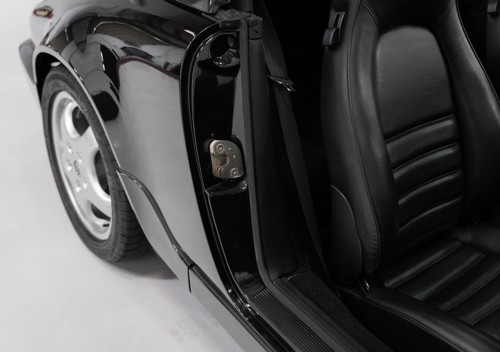 Porsche 964 Carrera 2 Speedster