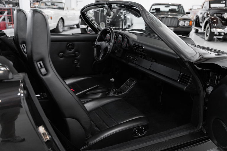 Porsche 964 Carrera 2 Speedster