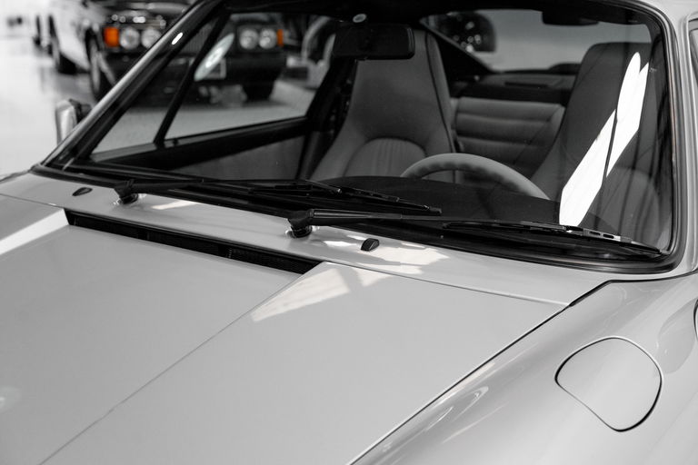 Porsche 911 Carrera 3.2 “25 Jahre 911”