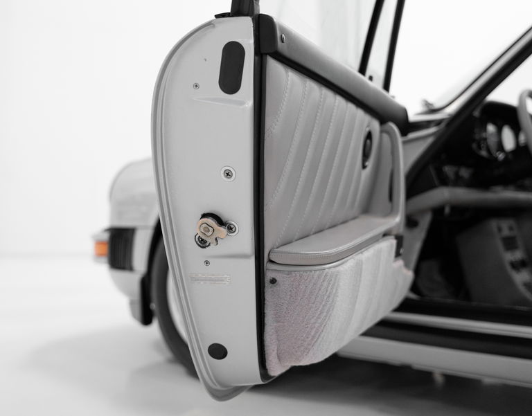 Porsche 911 Carrera 3.2 “25 Jahre 911”