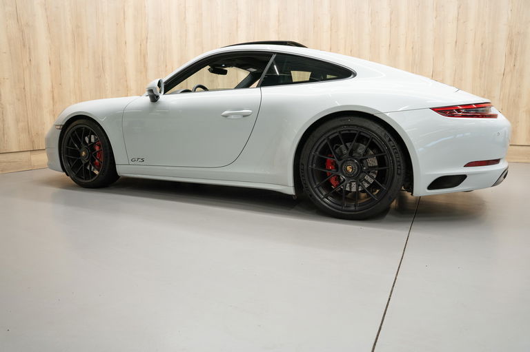 Porsche 991.2 Carrera 4 GTS