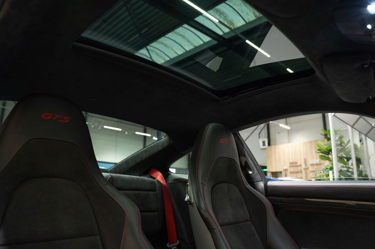 Porsche 991.2 Carrera 4 GTS