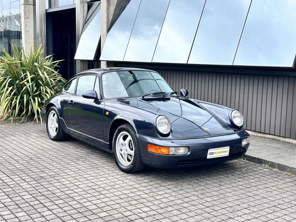 Porsche 964 Carrera 4