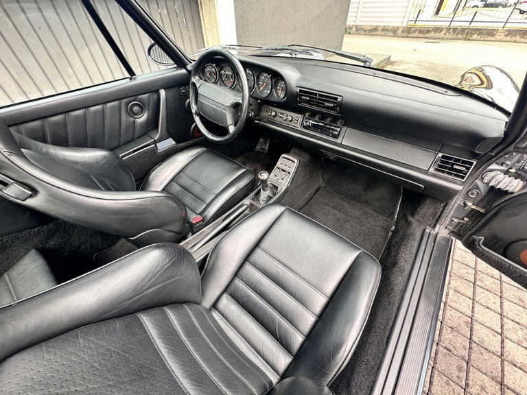 Porsche 964 Carrera 4