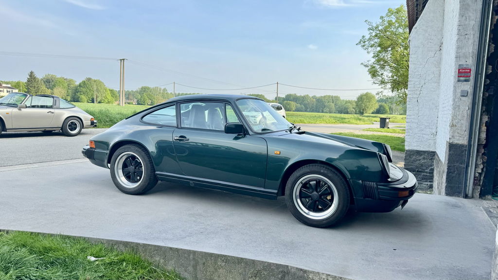 Porsche 911 Carrera 3.2