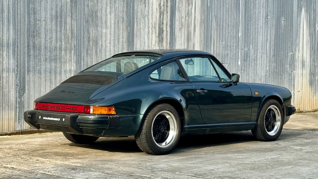 Porsche 911 Carrera 3.2