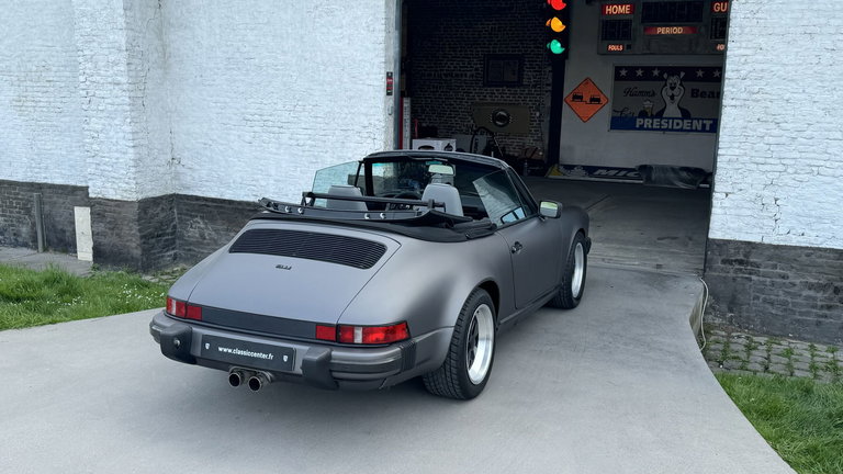 Porsche 911 Carrera 3.2 (US)