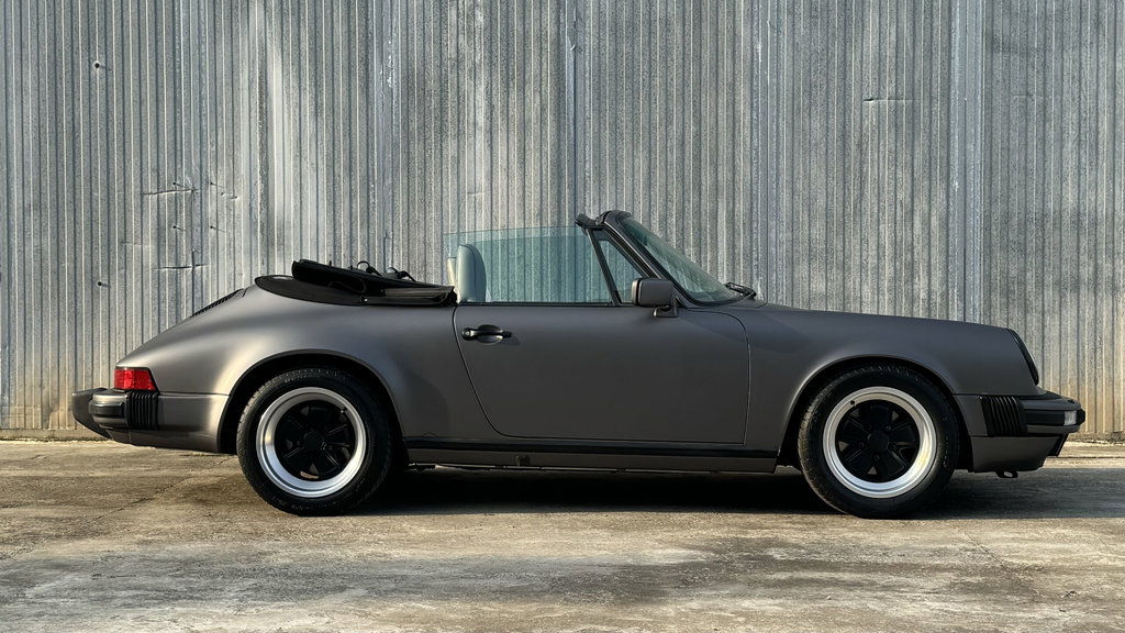 Porsche 911 Carrera 3.2 (US)