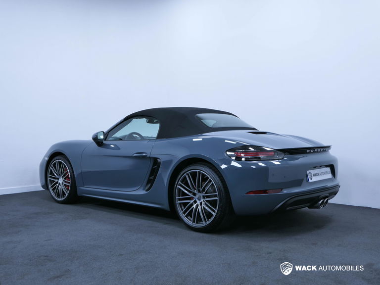 Porsche 718 Boxster S