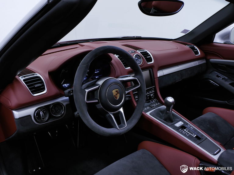 Porsche 981 Boxster Spyder