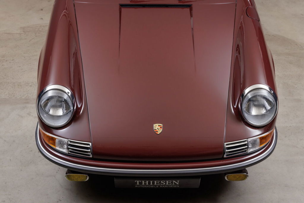 Porsche 911 Backdate