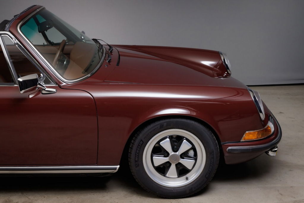 Porsche 911 Backdate
