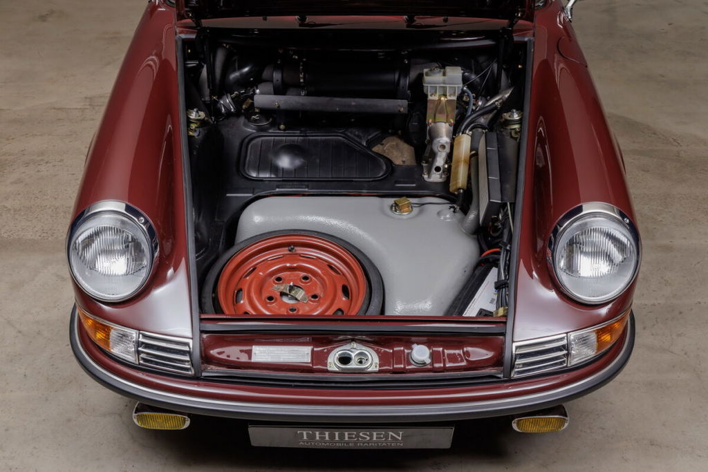 Porsche 911 Backdate