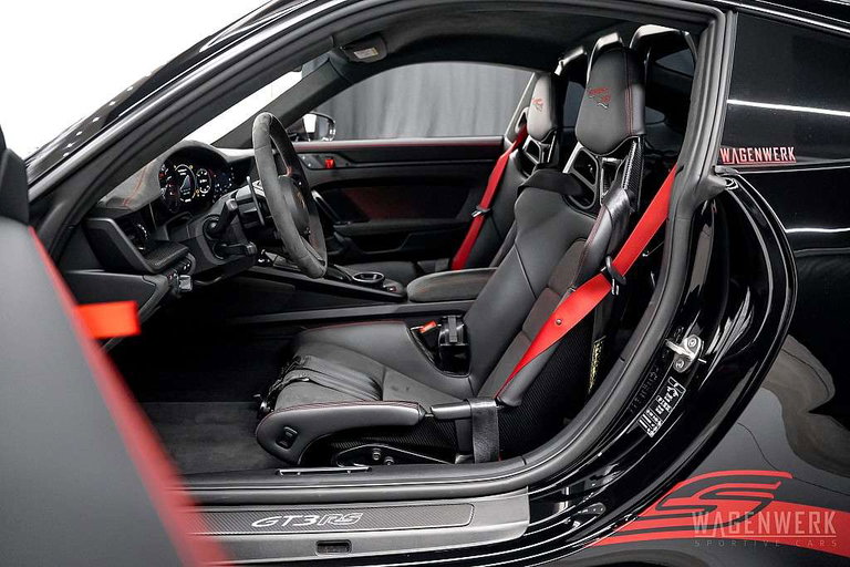 Porsche 992 GT3 RS