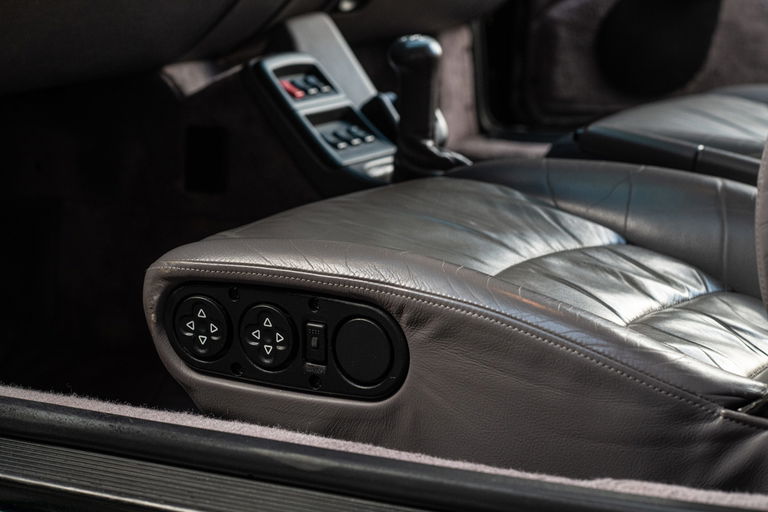 Porsche 993 Carrera 4S