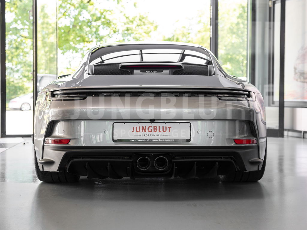 Porsche 992 GT3 Touring