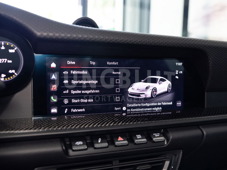 Porsche 992 GT3 Touring