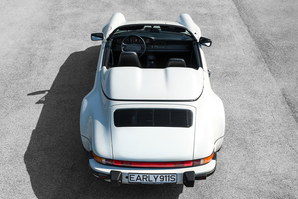 Porsche 911 Carrera 3.2 Speedster