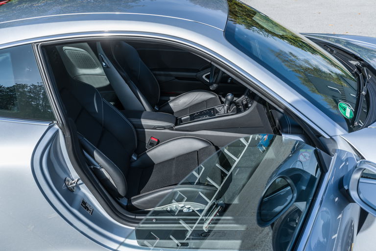 Porsche 991.2 GT3 Touring