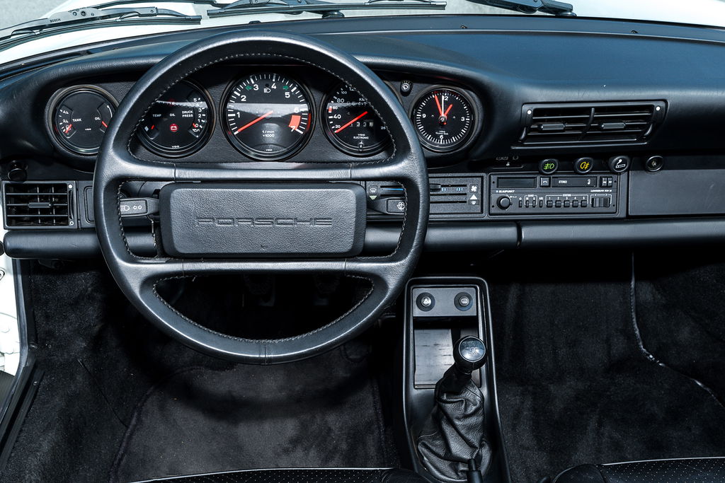 Porsche 911 Carrera 3.2 Speedster