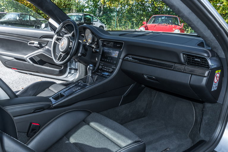 Porsche 991.2 GT3 Touring