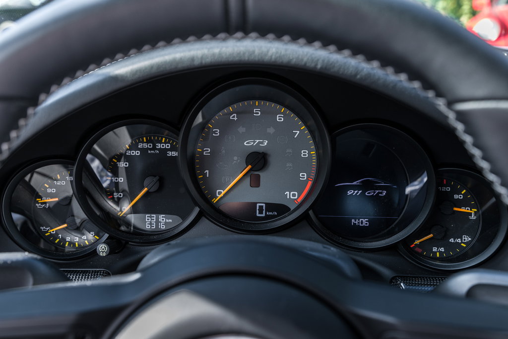 Porsche 991.2 GT3 Touring