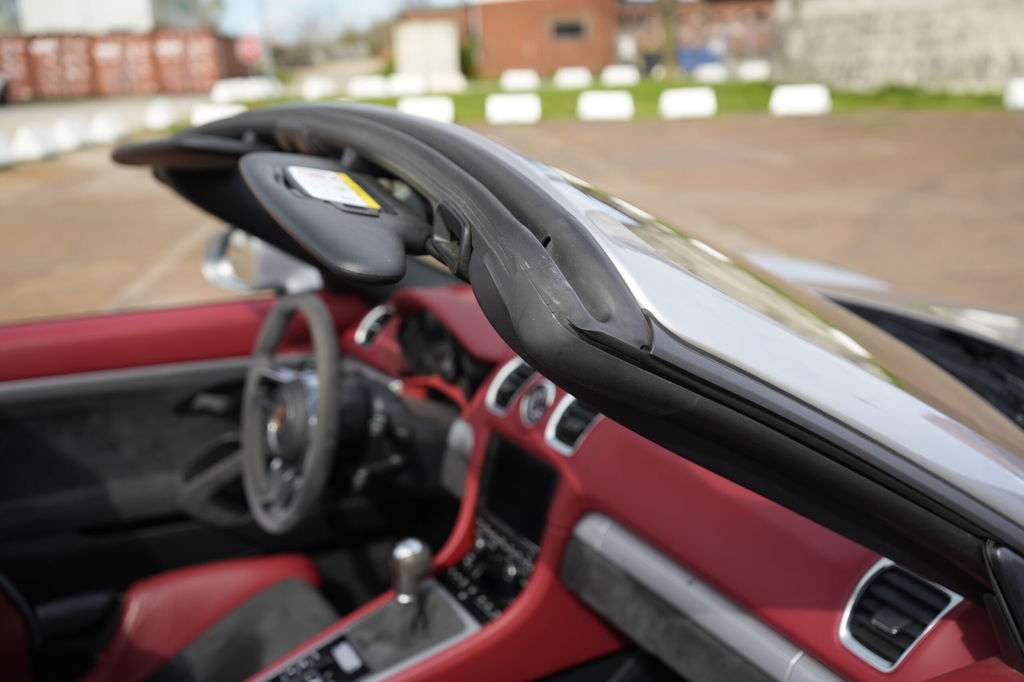 Porsche 981 Boxster Spyder