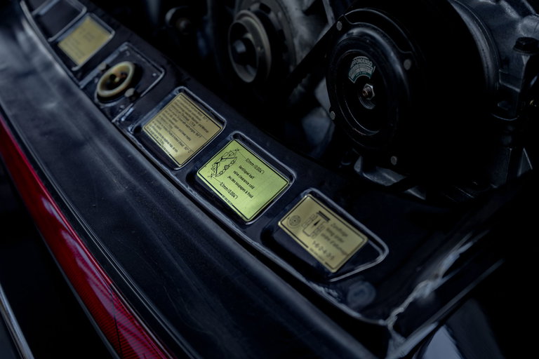 Porsche 911 Carrera 3.2 (KAT)