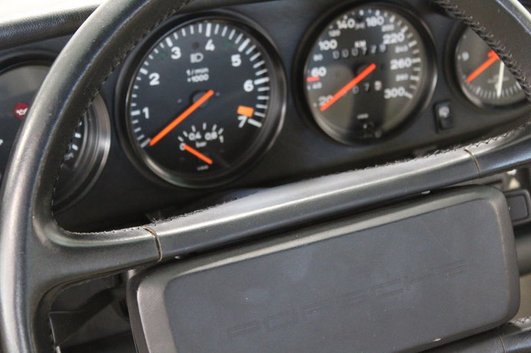 Porsche 911 Turbo 3.3 (US)