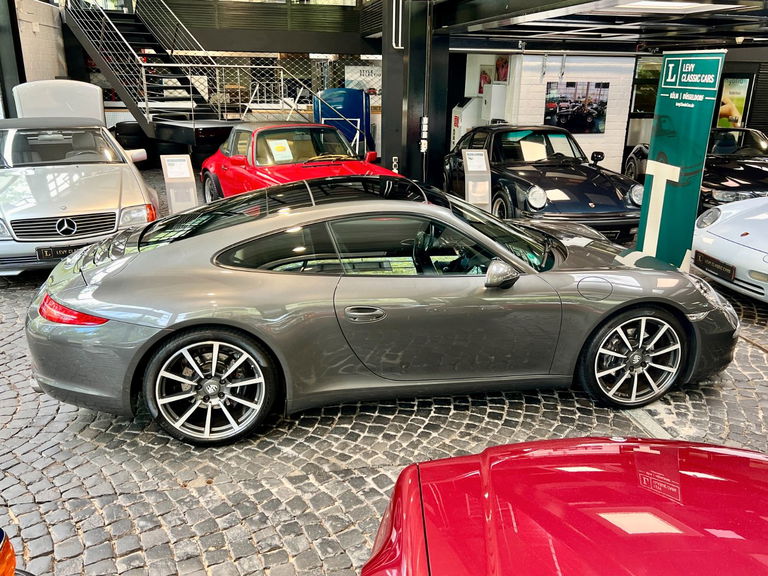 Porsche 991 Carrera