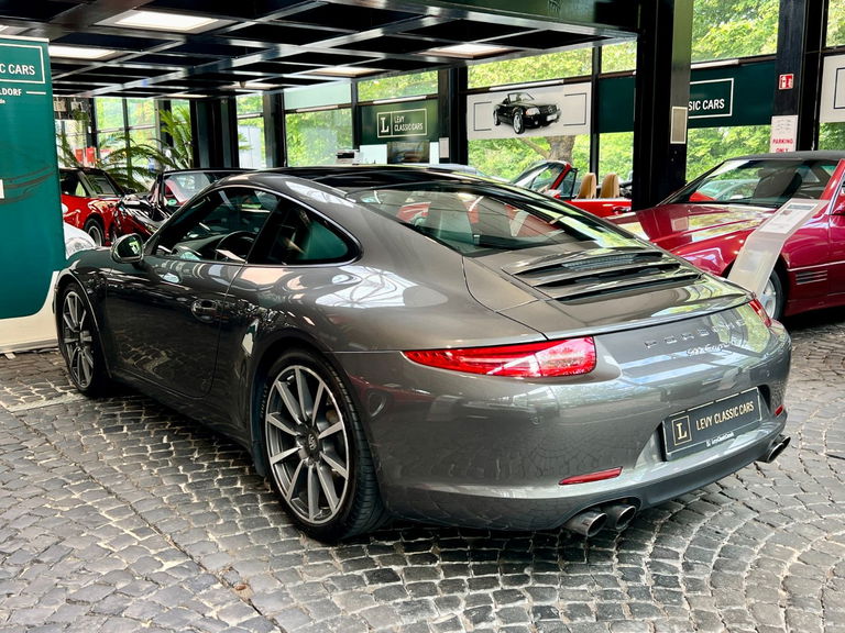 Porsche 991 Carrera