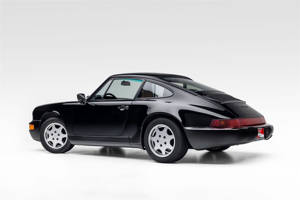 Porsche 964 Carrera 4