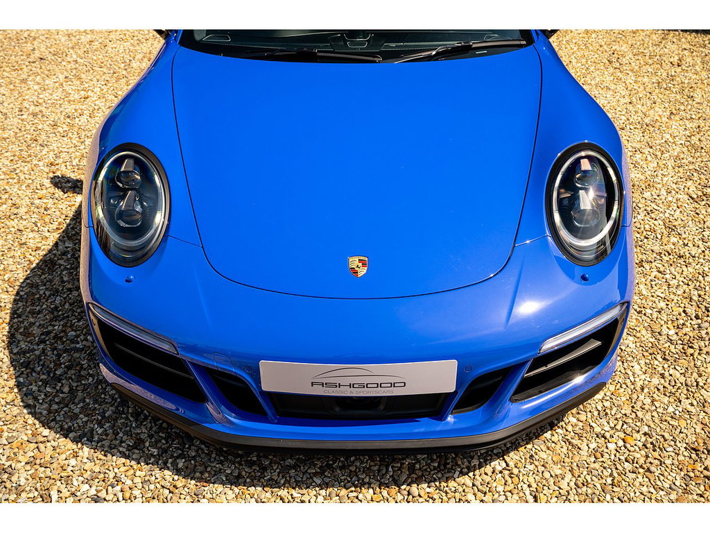 Porsche 991.2 Carrera GTS