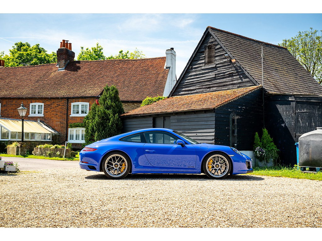 Porsche 991.2 Carrera GTS