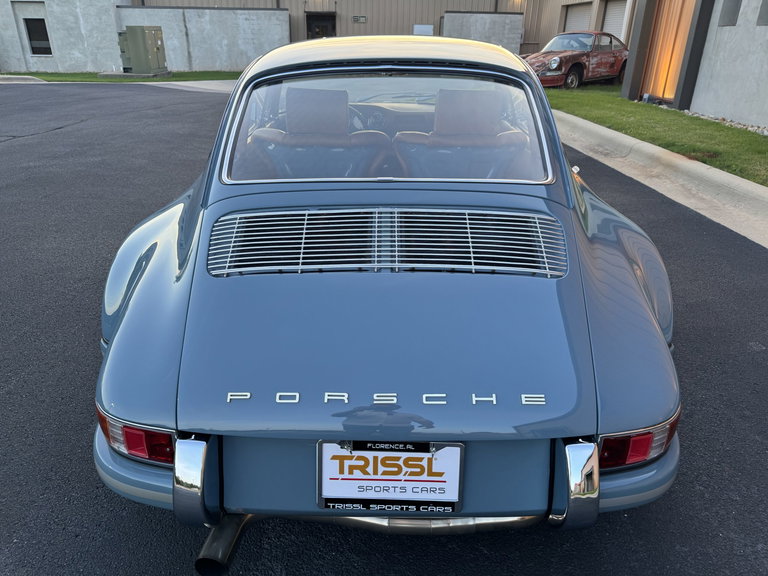 Porsche 911 Backdate